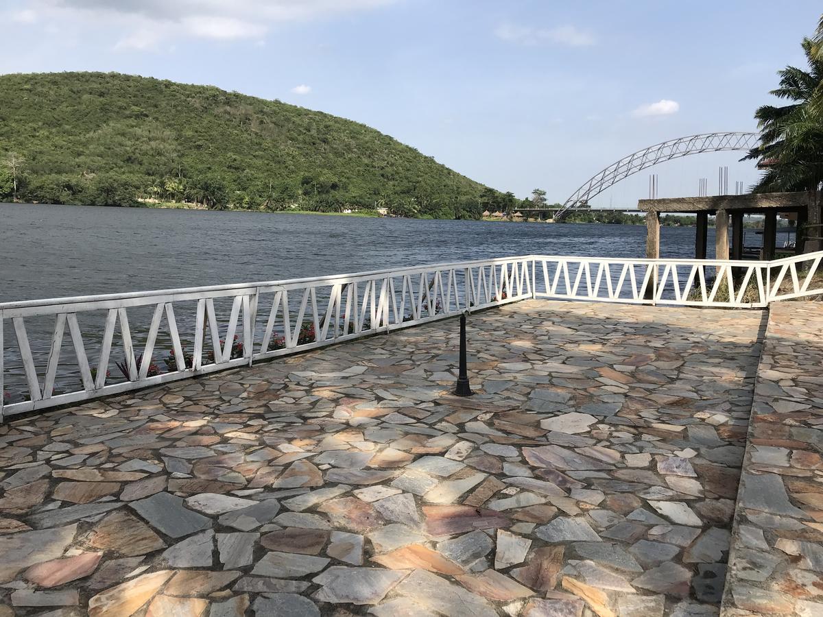 Akosombo Continental Hotel Εξωτερικό φωτογραφία